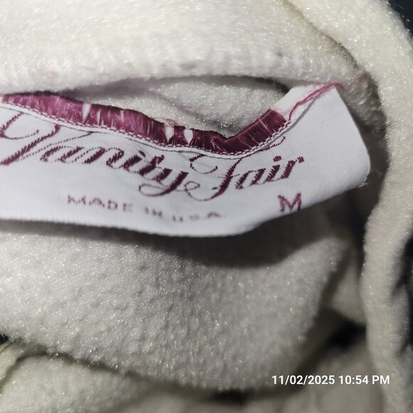 Vanity Fair Plush Velour Bathrobe Robe Zipper Butt Front Pockets Embroidery M - Picture 4 of 6